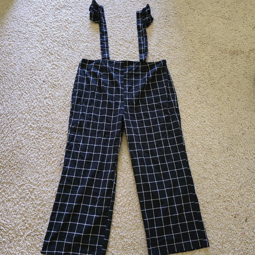 Black & White Checker Pants with Ruffle Suspenders, 3XL but really XXL